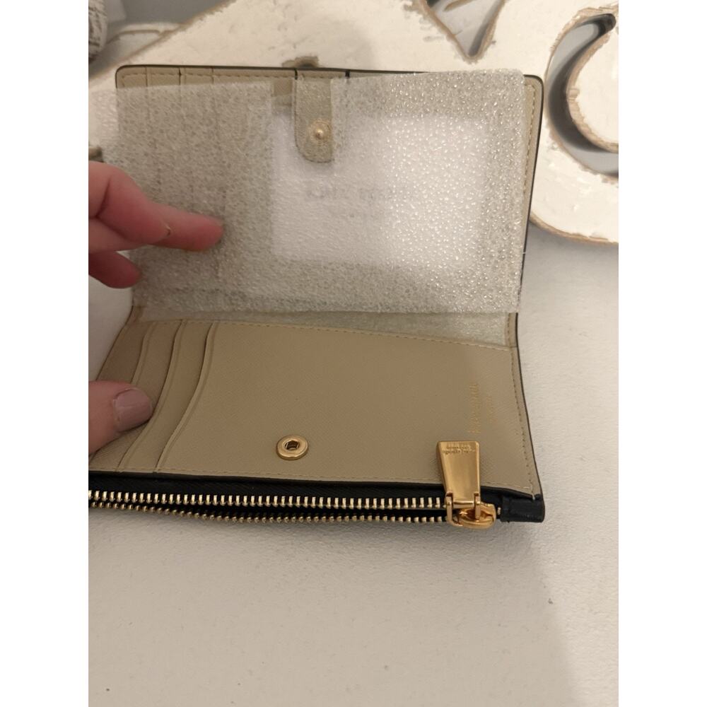 Kate Spade - Women's Small Spencer Slim Leather Bifold Wallet Warm Beige - New!! - Picture 2 of 2